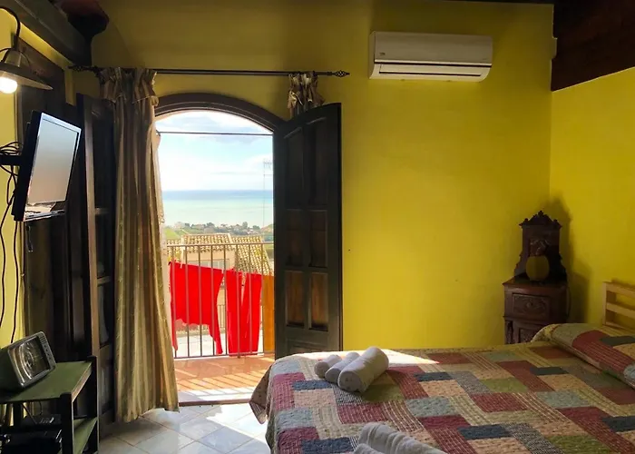 Casa Vacanza La Guardiola