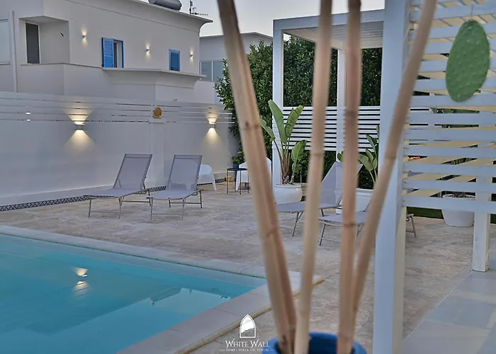 White Wall Home Scala Dei Turchi